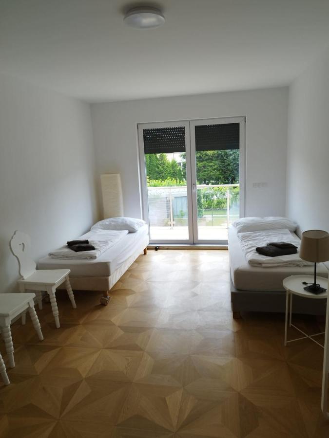 Haus Mit Garten Bei Wien Langenzersdorf Exterior foto